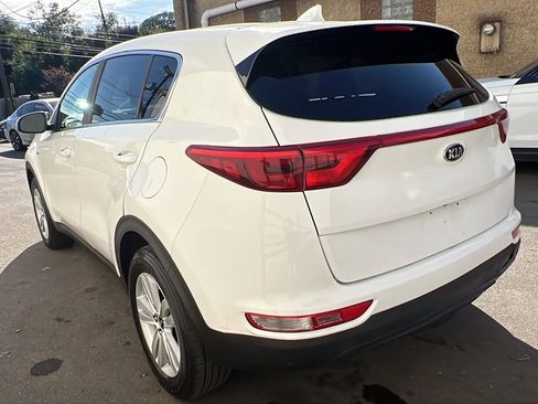 Used 2017 Kia Sportage LX image 7