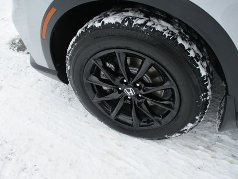 Certified 2026 Honda CR-V Sport image 9