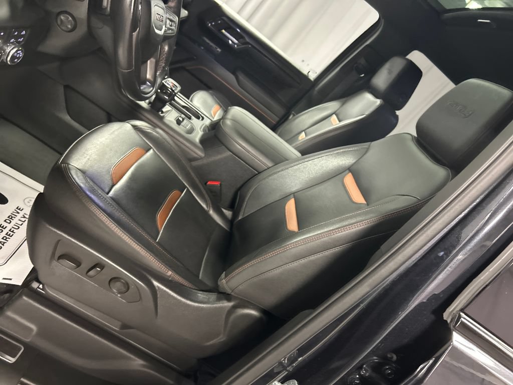 Used 2023 GMC Sierra 1500 AT4 w/ AT4 Premium Package AWD/4WD image 12