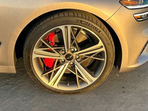 Used 2024 Genesis G70 3.3T Advanced w/ Sport Prestige Package image 9