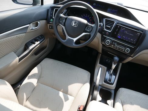 Used 2015 Honda Civic EX image 9