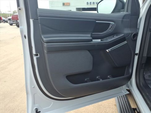 New 2025 Ford Expedition Platinum w/ Stealth Performance Package image 23