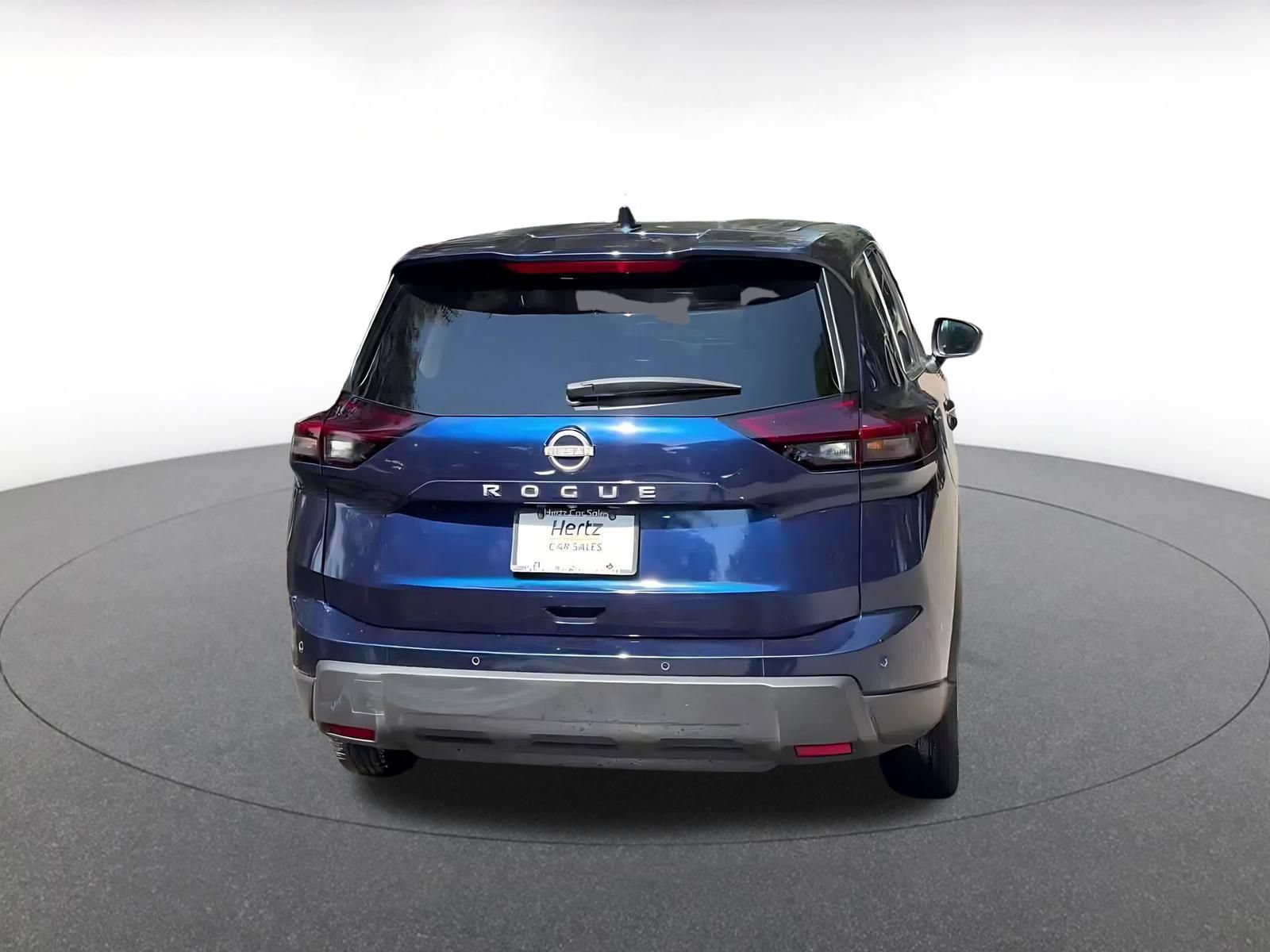 Used 2025 Nissan Rogue SV FWD image 13