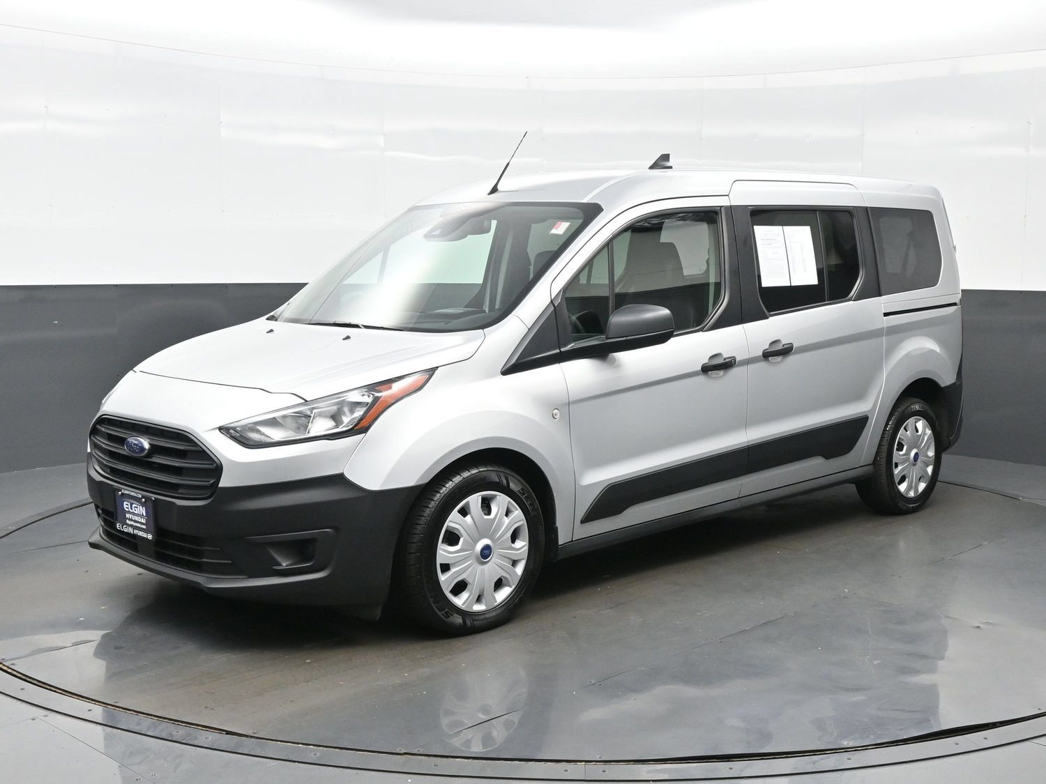 Used 2022 Ford Transit Connect XL FWD image 2