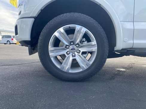 Used 2020 Ford F150 Platinum w/ Equipment Group 701A Luxury image 15