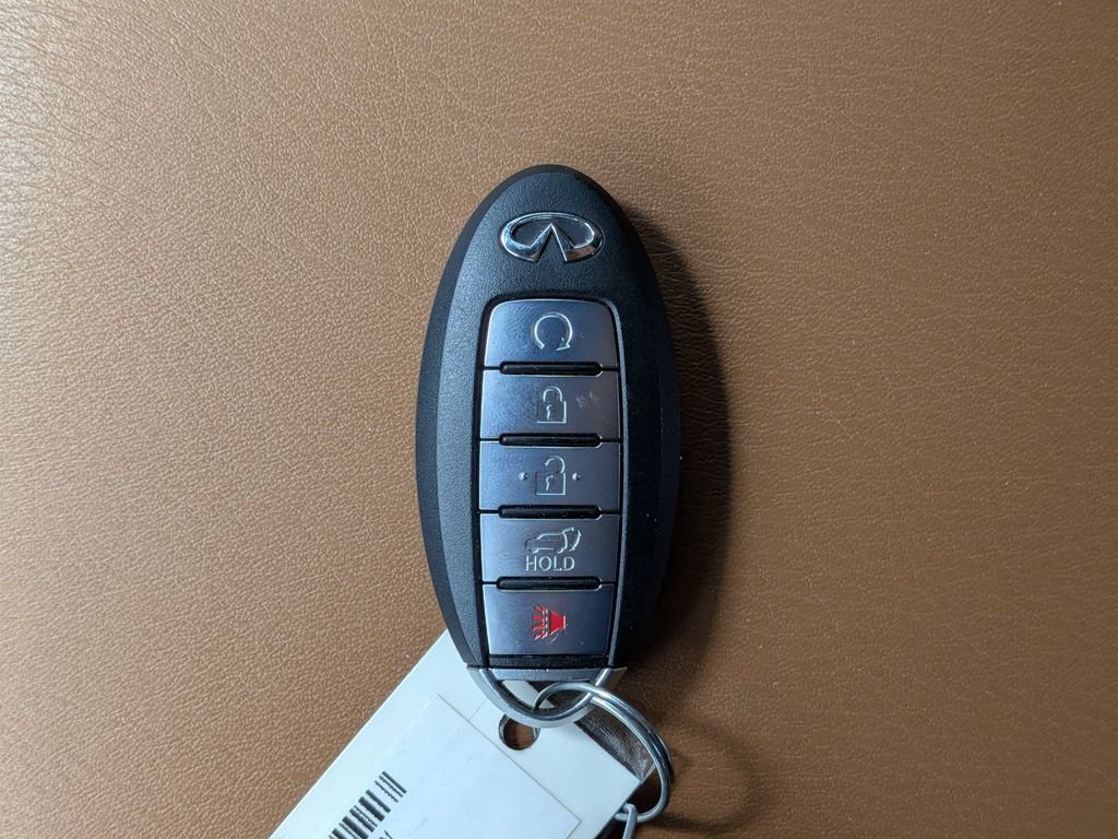 Used 2021 INFINITI QX80 Sensory w/ Cargo Package RWD image 32