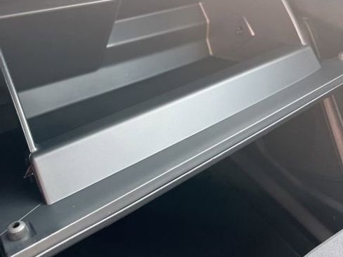 New 2026 Ford Explorer Active image 27