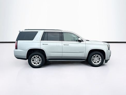 Used 2018 GMC Yukon SLT w/ Open Road Package AWD/4WD image 11