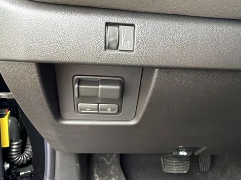 New 2026 Chevrolet Colorado ZR2 w/ Technology Package AWD/4WD image 25