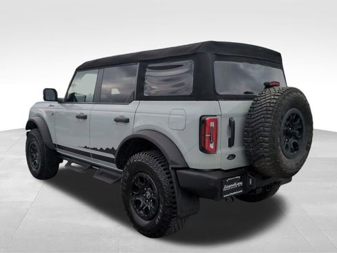 Used 2024 Ford Bronco Wildtrak image 8