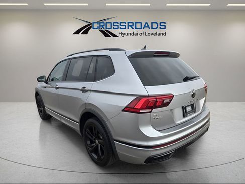 Used 2023 Volkswagen Tiguan SE R-Line image 3