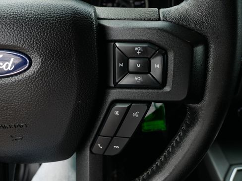 Used 2019 Ford F150 XLT w/ Equipment Group 302A Luxury AWD/4WD image 29