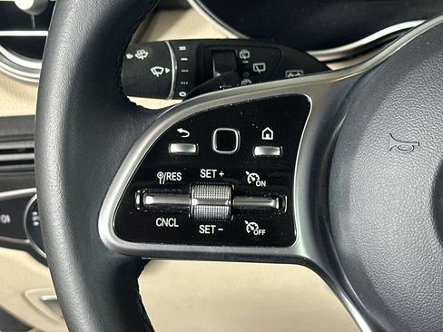 Certified 2021 Mercedes-Benz GLC 300 image 27
