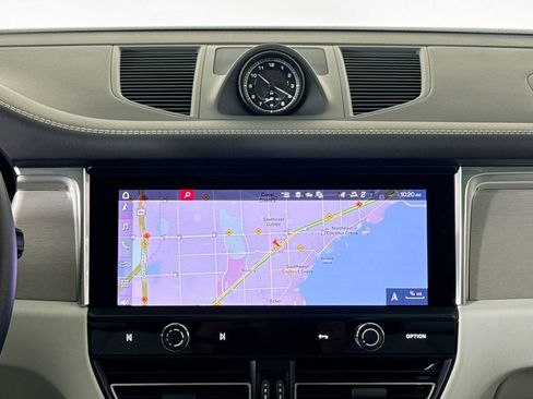 Used 2025 Porsche Macan S image 24