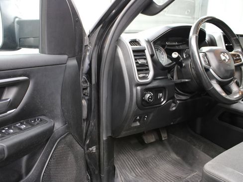 Used 2021 RAM 1500 Big Horn AWD/4WD image 50