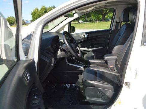 Used 2019 Ford EcoSport Titanium AWD/4WD image 11