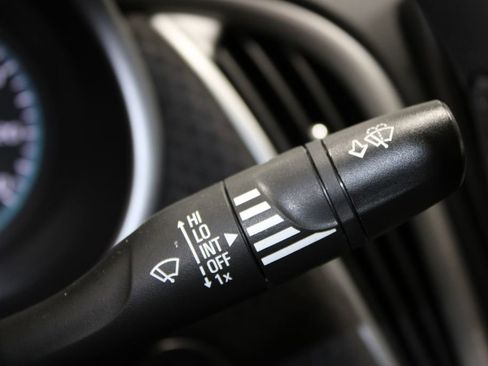 Used 2023 Chevrolet Malibu LT image 32