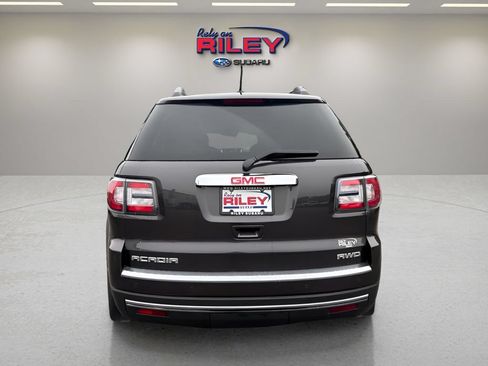 Used 2015 GMC Acadia SLT w/ Technology Package AWD/4WD image 4