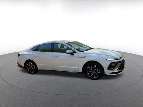 Used 2025 Hyundai Sonata SEL image 2