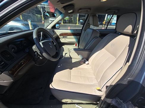 Used 2008 Mercury Grand Marquis GS RWD image 9