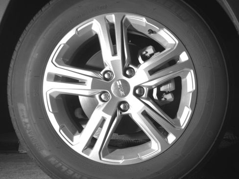 Used 2024 GMC Terrain SLE FWD image 18