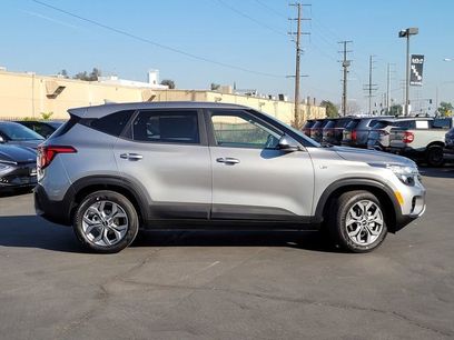 New 2026 Kia Seltos LX