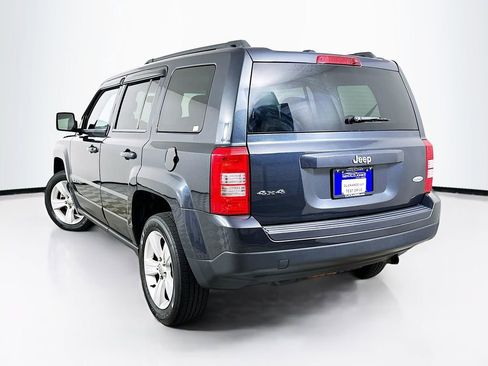 Used 2014 Jeep Patriot Latitude AWD/4WD image 6