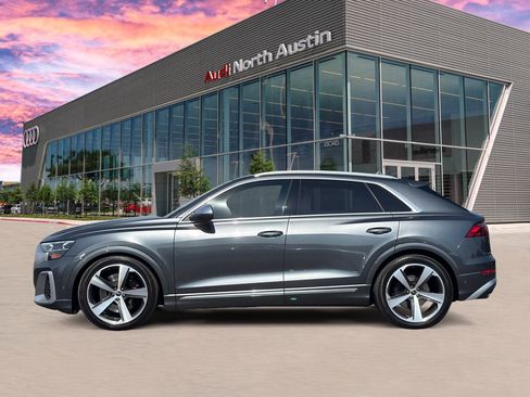 Used 2024 Audi SQ8 Prestige AWD/4WD image 8