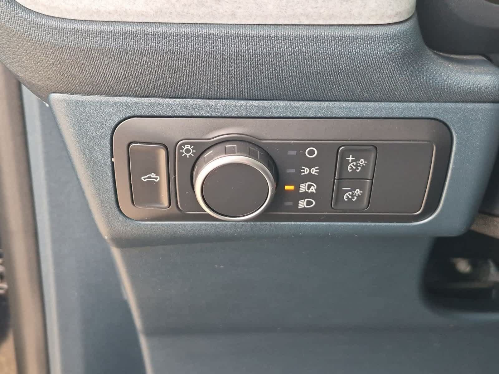Certified 2022 Ford Maverick XLT FWD image 16