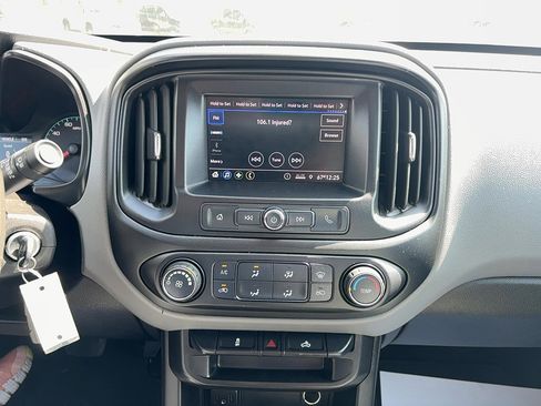 Used 2021 Chevrolet Colorado W/T w/ WT Convenience Package image 18