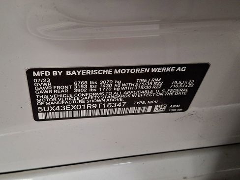 Certified 2024 BMW X6 M60i w/ Dynamic Handling Package image 26