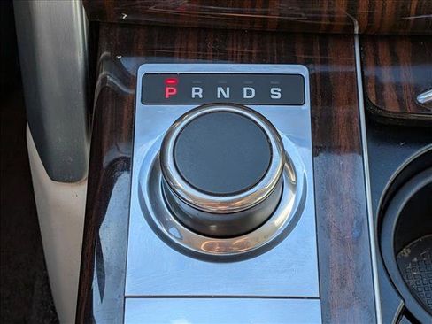 Used 2016 Land Rover Range Rover Supercharged image 15