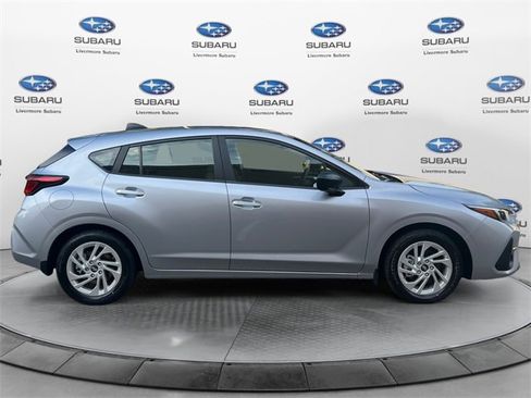 New 2025 Subaru Impreza 2.0i image 3