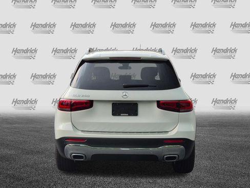 Used 2021 Mercedes-Benz GLB 250 image 9