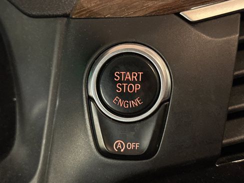 Used 2019 BMW X3 sDrive30i image 22