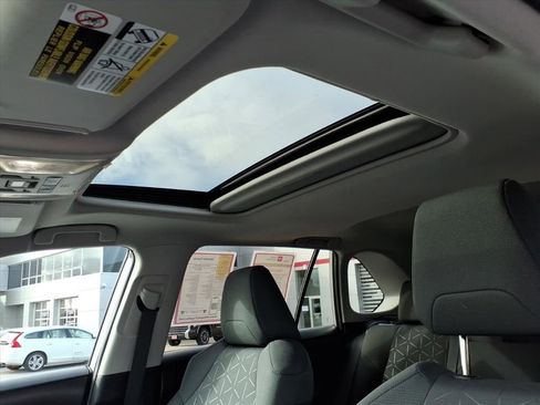 Certified 2022 Toyota RAV4 XLE image 16