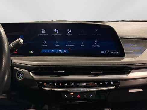 Used 2024 Cadillac XT4 Sport AWD/4WD image 28
