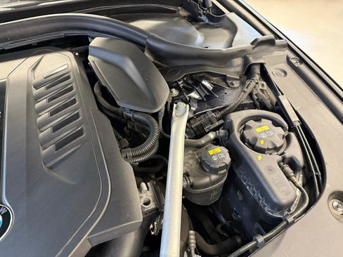 Used 2019 BMW 540i xDrive AWD/4WD image 25