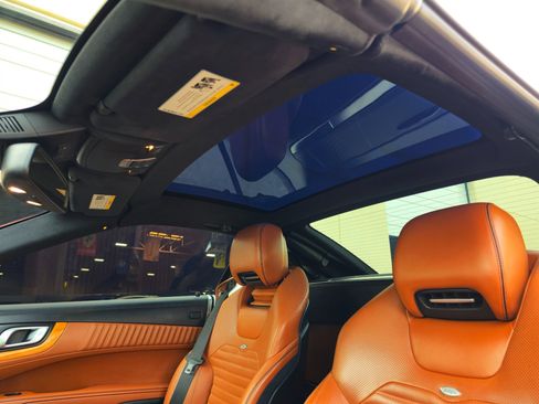 Used 2014 Mercedes-Benz SL 550 image 23
