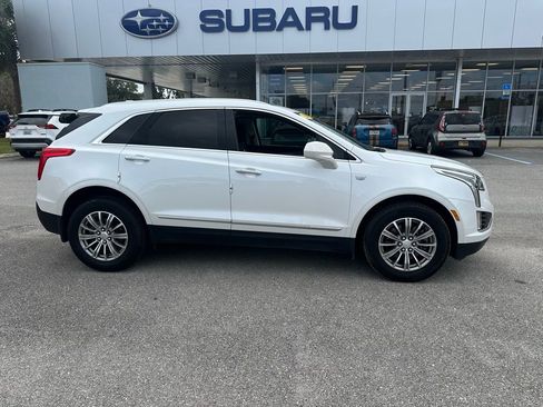 Used 2019 Cadillac XT5 Luxury image 2
