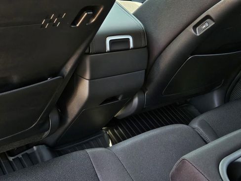 New 2026 Hyundai Santa Fe SE image 17