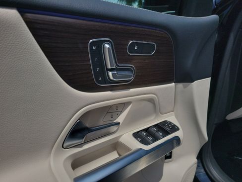 Certified 2026 Mercedes-Benz GLB 250 image 16