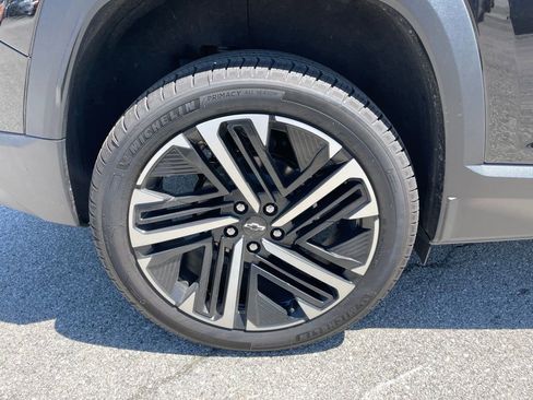 New 2026 Chevrolet Equinox RS w/ Safety and Technology Package AWD/4WD image 46