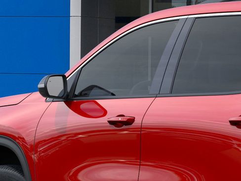 New 2026 Chevrolet Traverse LT w/ LPO, Floor Liner Package image 38