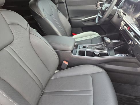 New 2026 Kia Sorento S w/ S Panoramic Sunroof Package FWD image 11
