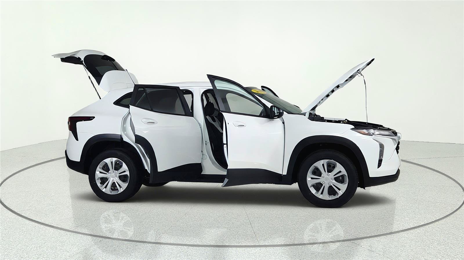 Used 2026 Chevrolet Trax LS FWD image 15