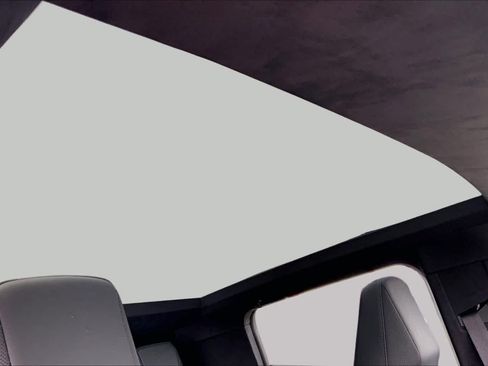 Used 2025 Tesla Cybertruck AWD Crew Cab image 13
