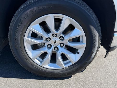Used 2020 Chevrolet Silverado 1500 LT w/ All-Star Edition RWD image 34