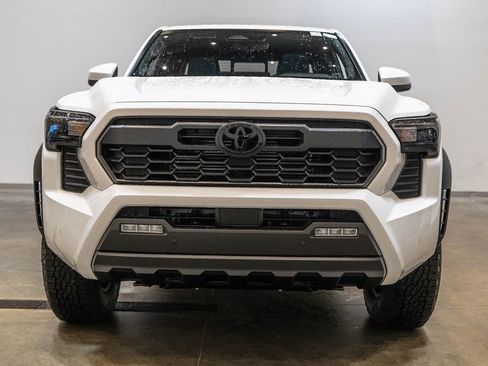 New 2026 Toyota Tacoma TRD Off-Road AWD/4WD image 2