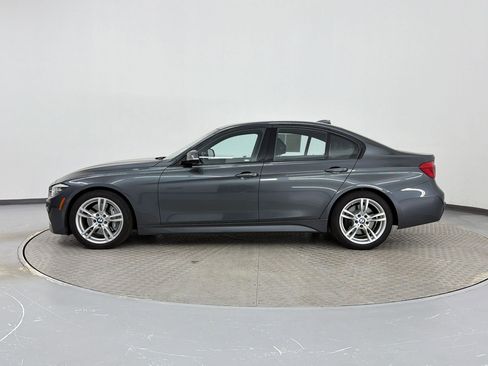 Used 2017 BMW 330i Sedan image 2